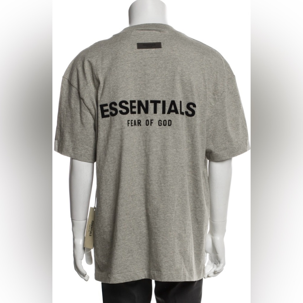 AUTHENTIC NWT Men’s Fear of God Essentials Gray Tee Shirt! - Picture 3 of 3